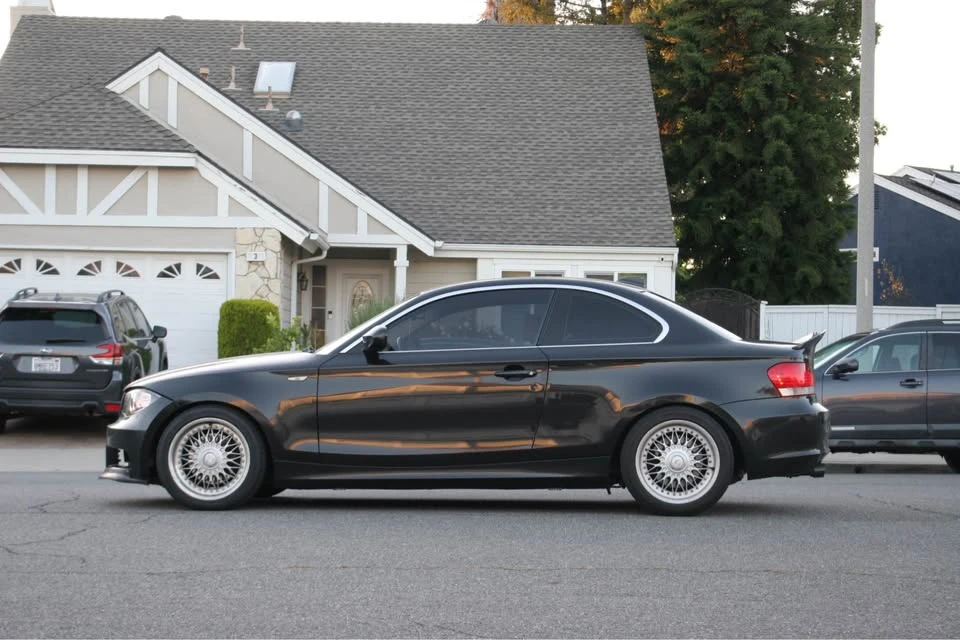 2011 BMW E81/E82/E88 1 Series - Image 2 of 11