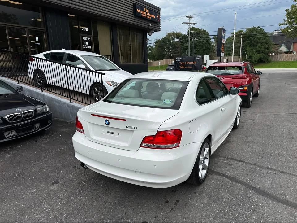 2011 BMW E81/E82/E88 1 Series - Image 5 of 14