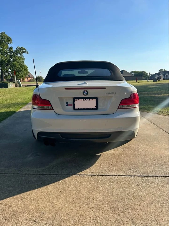 2011 BMW E82 135i & 135is - Image 12 of 16