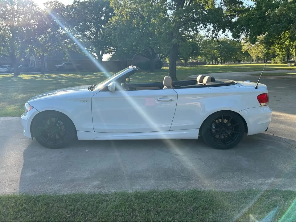 2011 BMW E82 135i & 135is - Image 2 of 16