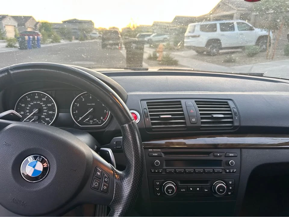 2011 BMW E82 135i & 135is - Image 5 of 6