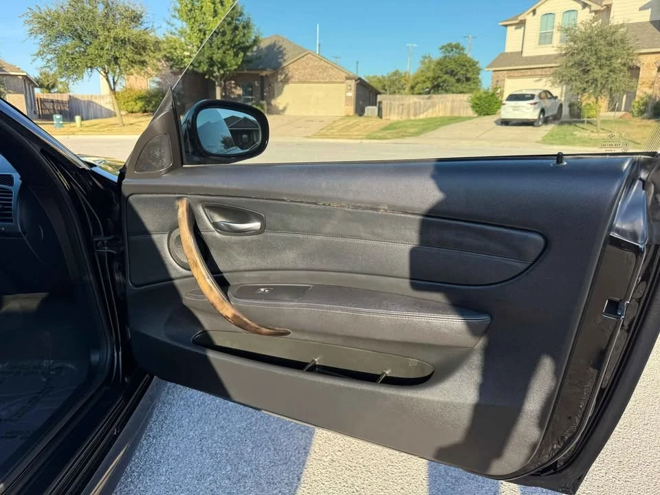 2011 BMW E82 135i & 135is - Image 19 of 20