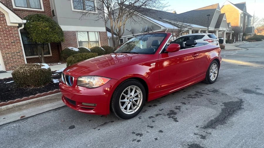 2011 BMW E81/E82/E88 1 Series - Image 4 of 8