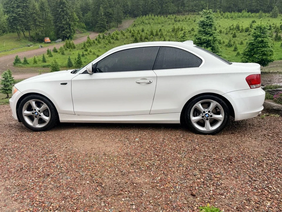 2011 BMW E81/E82/E88 1 Series - Image 2 of 7