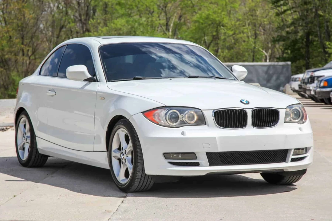 2011 BMW E81/E82/E88 1 Series - Image 17 of 31