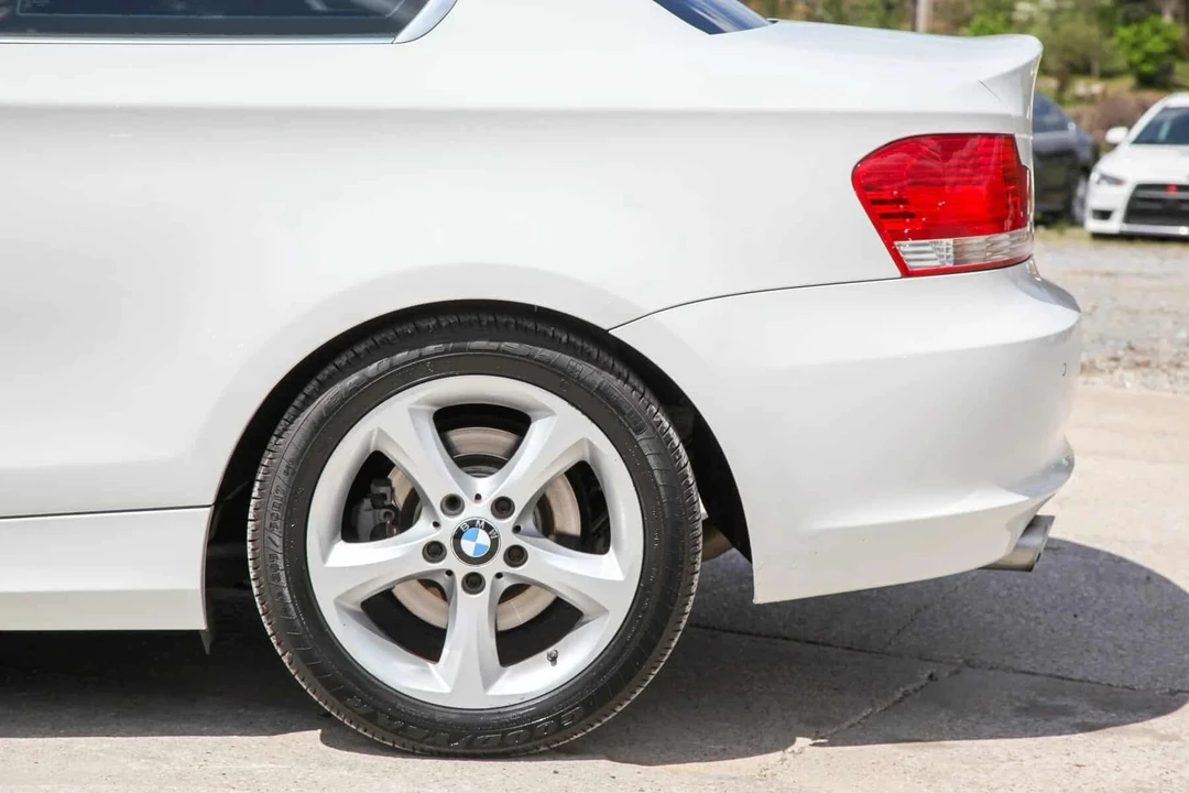 2011 BMW E81/E82/E88 1 Series - Image 5 of 31