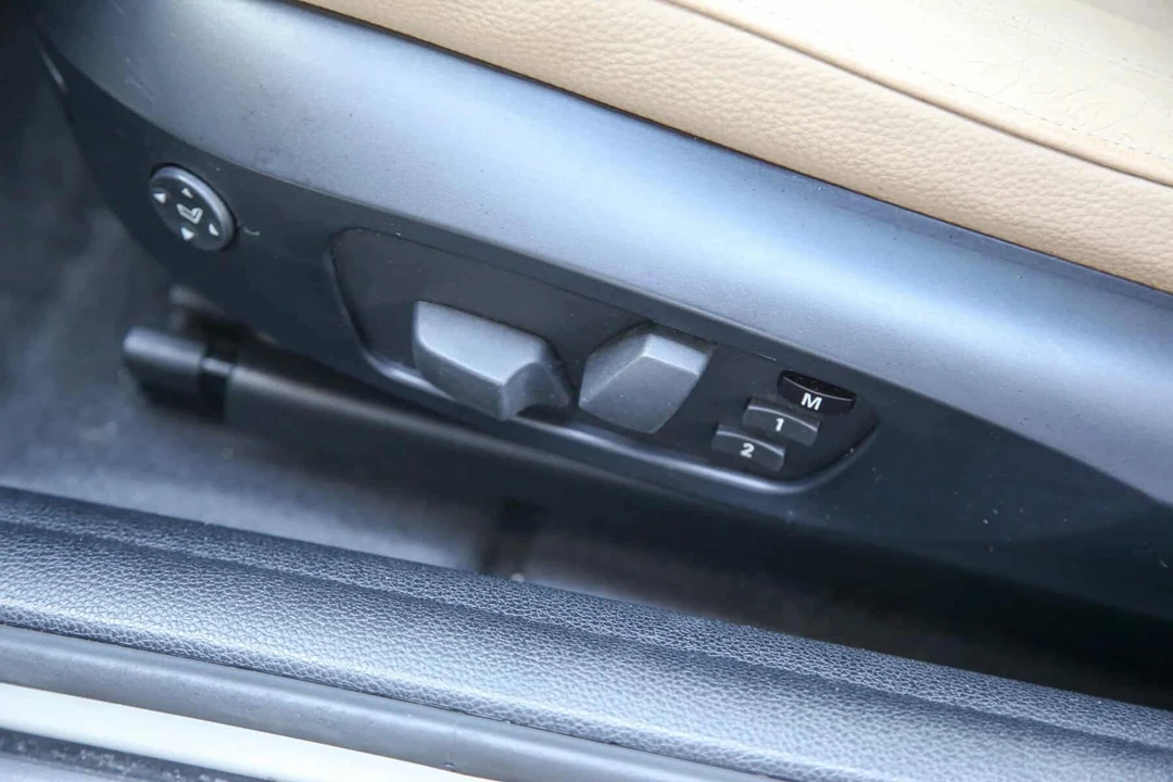2011 BMW E81/E82/E88 1 Series - Image 27 of 31