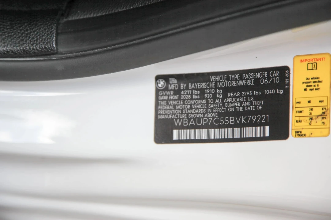 2011 BMW E81/E82/E88 1 Series - Image 30 of 31