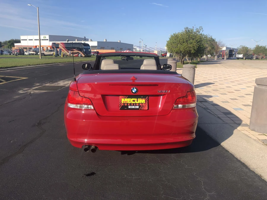 2011 BMW E81/E82/E88 1 Series - Image 9 of 12