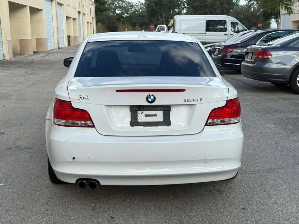 2011 BMW E81/E82/E88 1 Series - Image 5 of 10