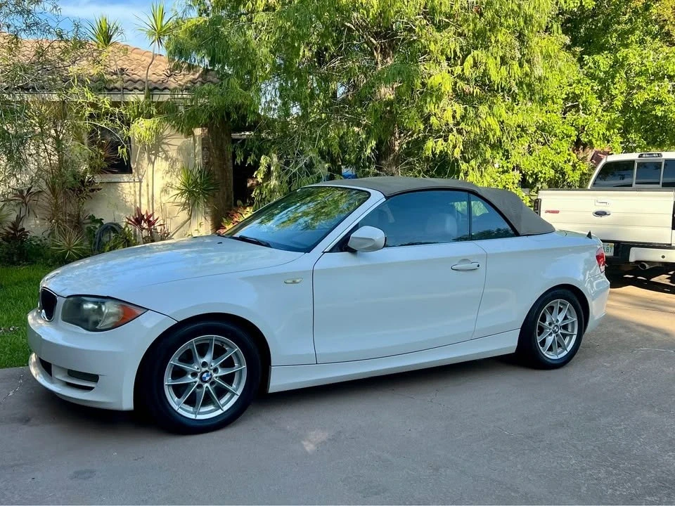 2011 BMW E81/E82/E88 1 Series - Image 2 of 14