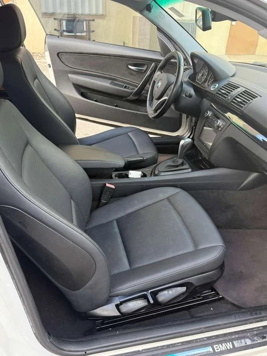 2011 BMW E81/E82/E88 1 Series - Image 3 of 5