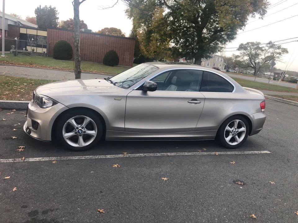 2011 BMW E81/E82/E88 1 Series - Image 2 of 2