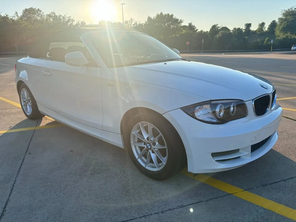2011 BMW E81/E82/E88 1 Series - Image 4 of 15