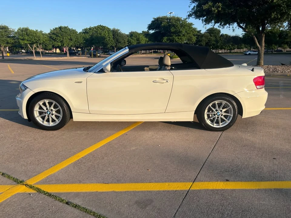 2011 BMW E81/E82/E88 1 Series - Image 2 of 15