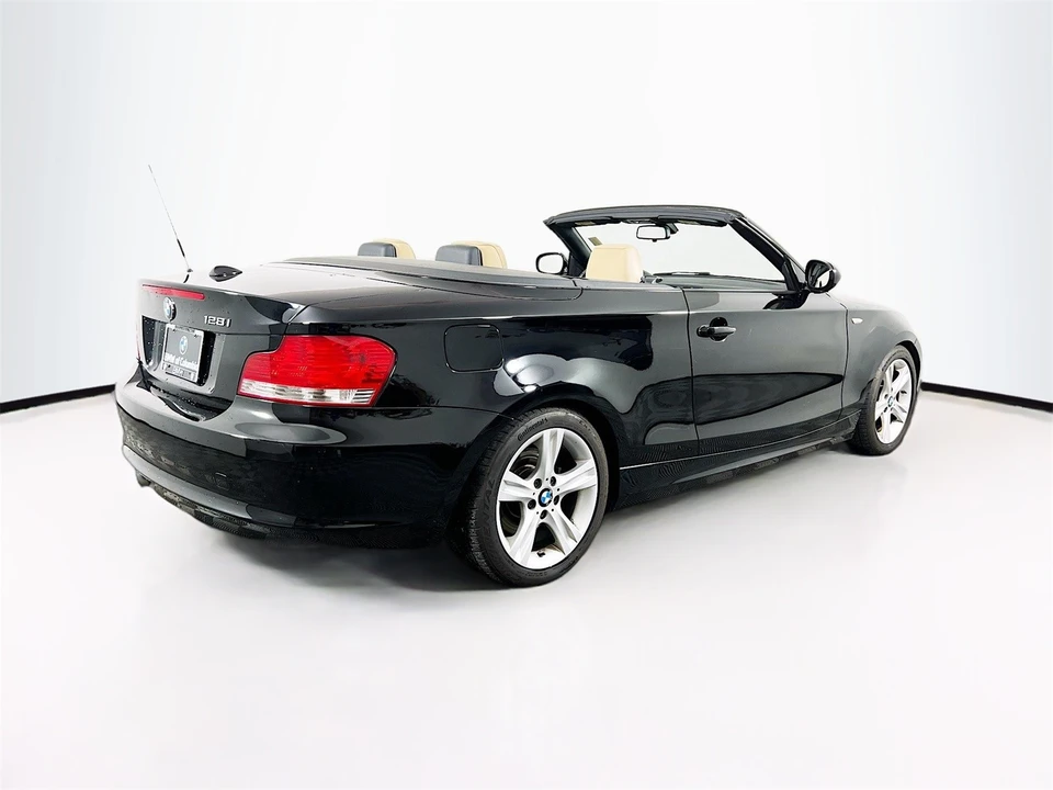 2011 BMW E81/E82/E88 1 Series - Image 8 of 12
