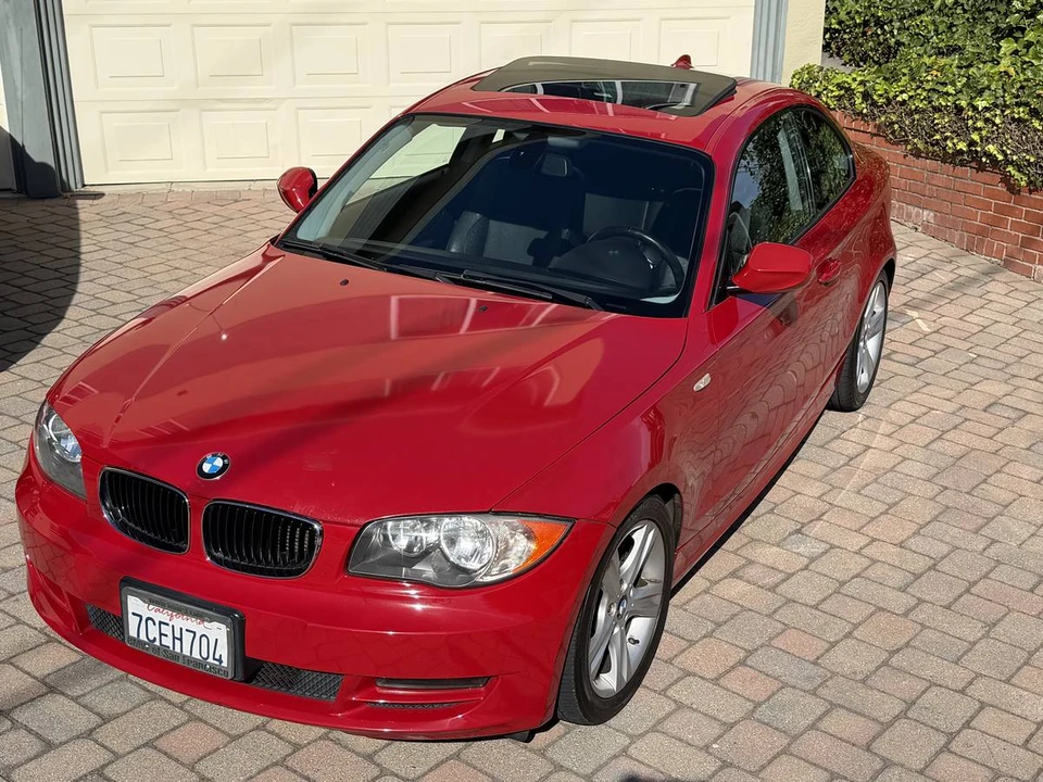 2011 BMW E81/E82/E88 1 Series - Image 10 of 17