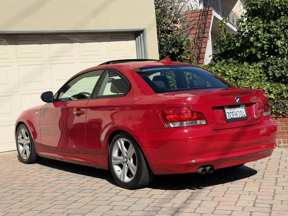 2011 BMW E81/E82/E88 1 Series - Image 14 of 17
