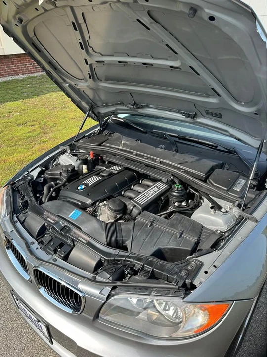 2011 BMW E81/E82/E88 1 Series - Image 11 of 15
