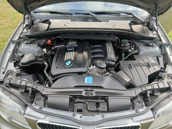 2011 BMW E81/E82/E88 1 Series - Image 9 of 16