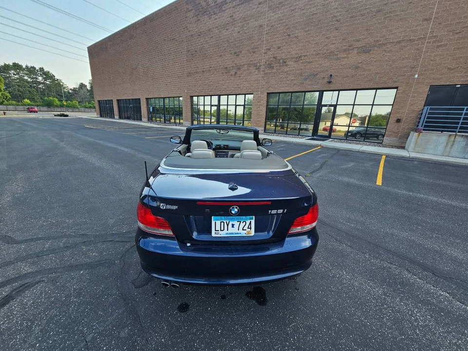 2011 BMW E81/E82/E88 1 Series - Image 3 of 21