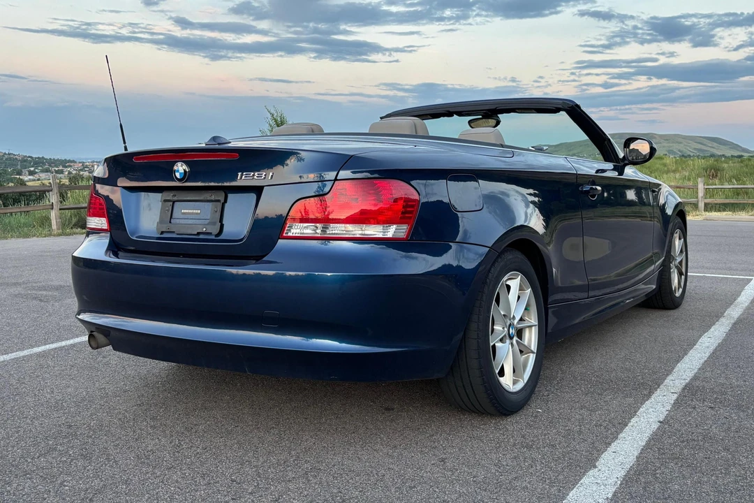 2011 BMW E81/E82/E88 1 Series - Image 4 of 31
