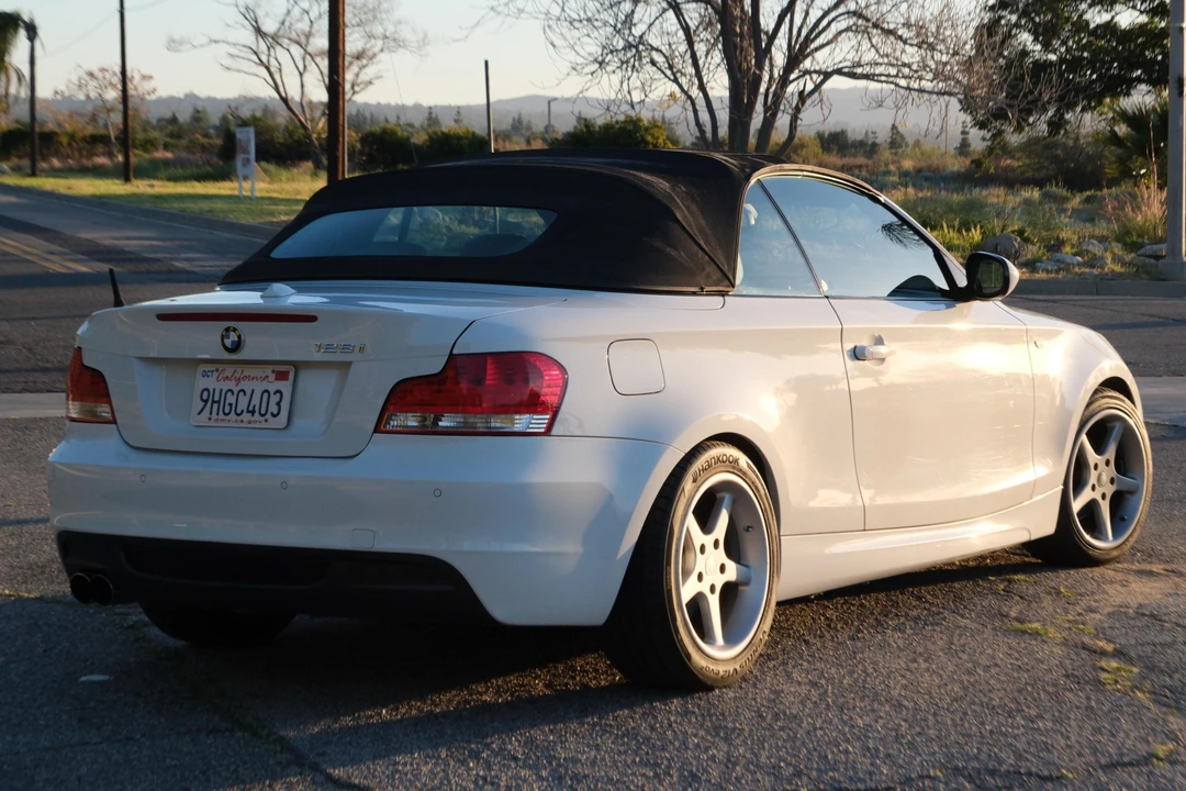 2011 BMW E81/E82/E88 1 Series - Image 5 of 21