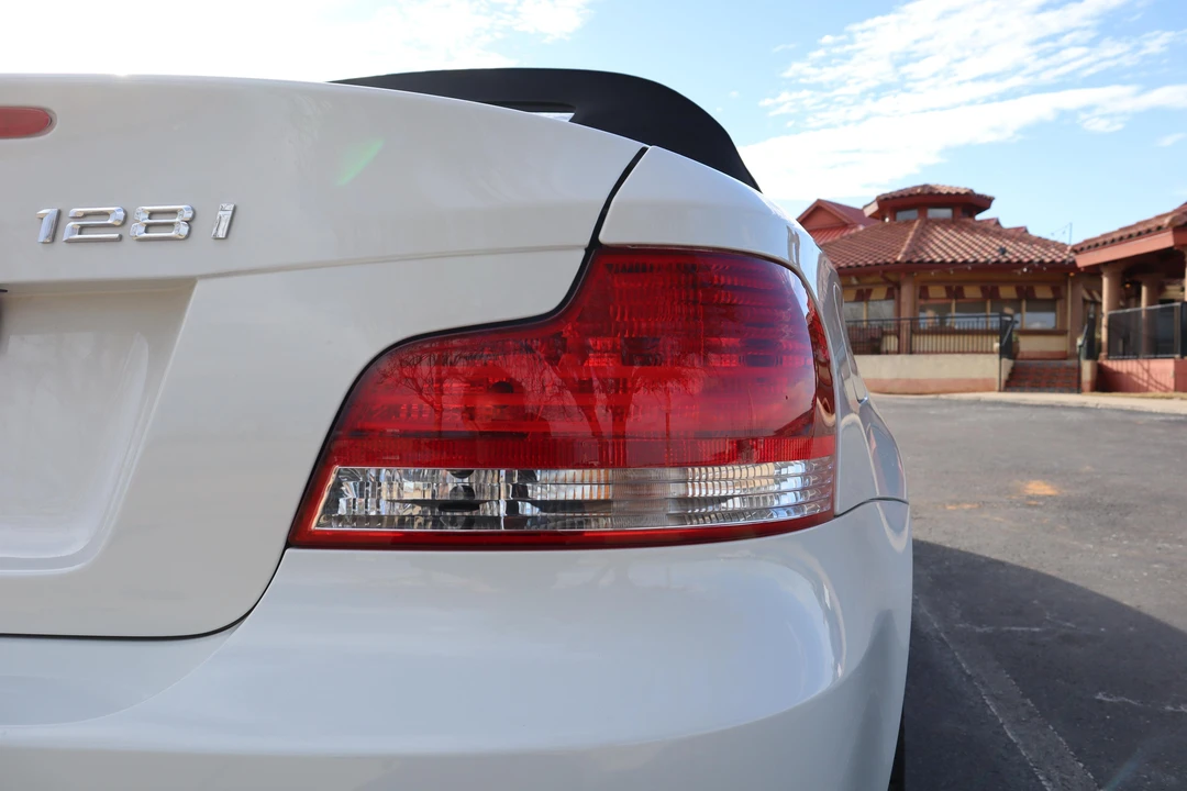 2011 BMW E81/E82/E88 1 Series - Image 23 of 31