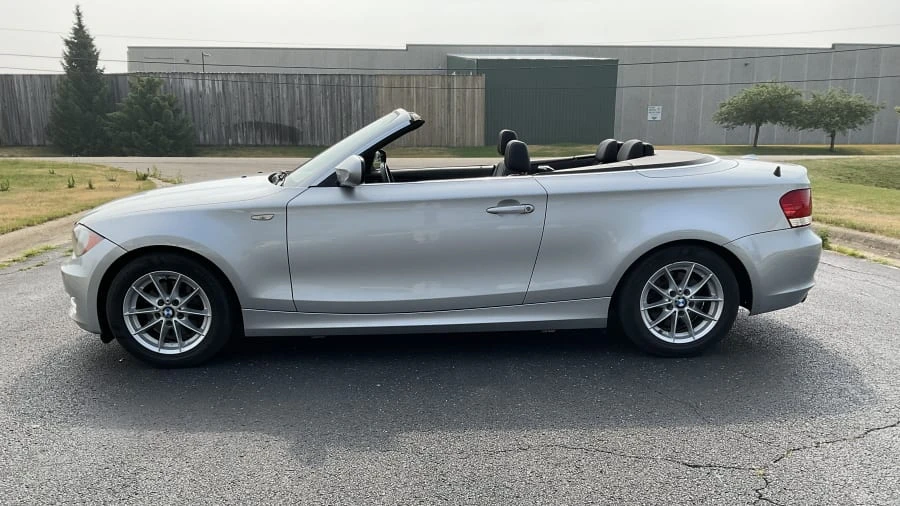 2011 BMW E81/E82/E88 1 Series - Image 2 of 12