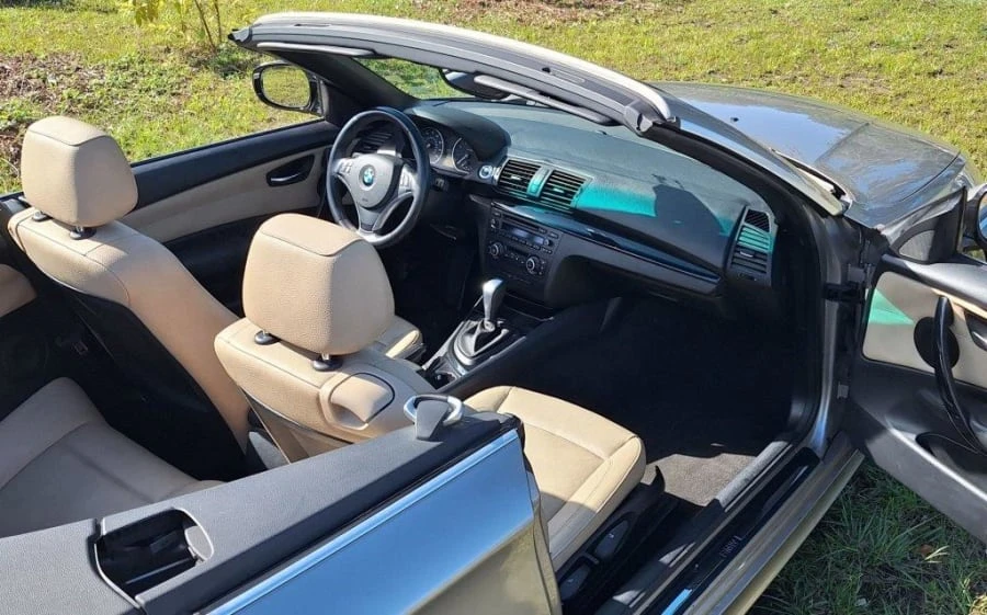 2011 BMW E81/E82/E88 1 Series - Image 8 of 10