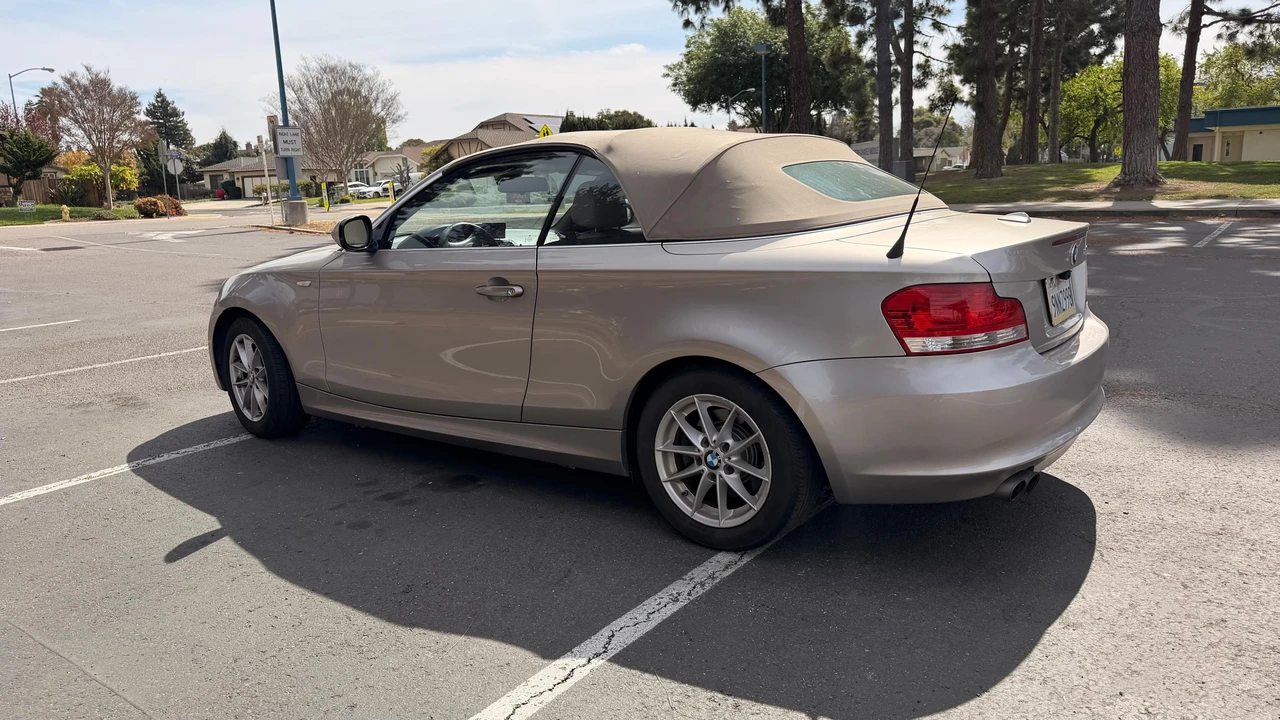 2011 BMW E81/E82/E88 1 Series - Image 12 of 31