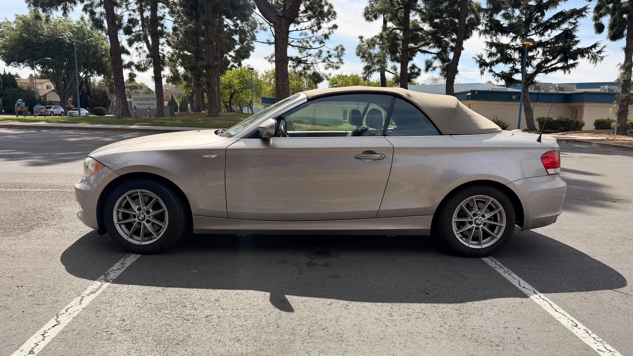 2011 BMW E81/E82/E88 1 Series - Image 9 of 31