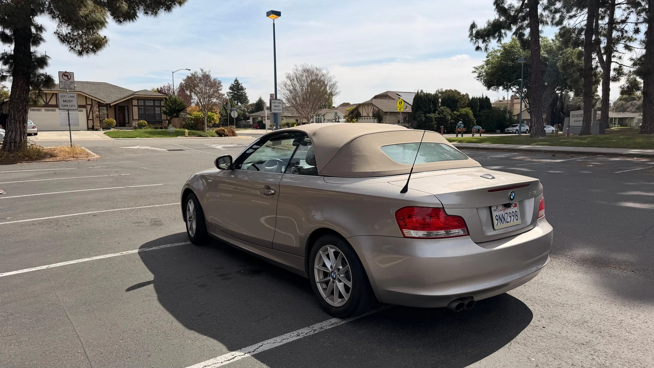2011 BMW E81/E82/E88 1 Series - Image 13 of 31