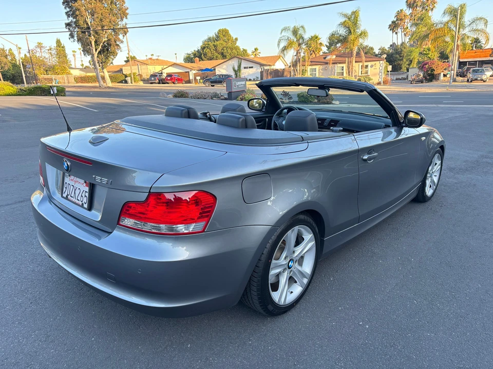 2011 BMW E81/E82/E88 1 Series - Image 9 of 31
