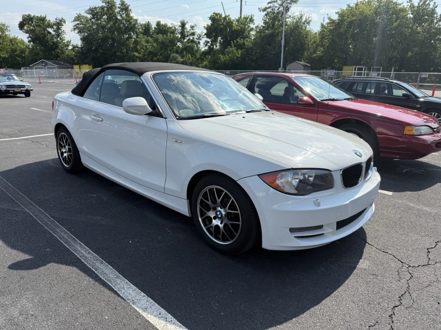 2011 BMW E81/E82/E88 1 Series - Image 9 of 21