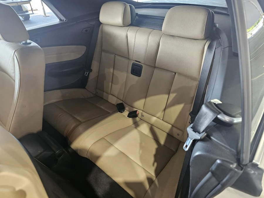 2011 BMW E81/E82/E88 1 Series - Image 15 of 21