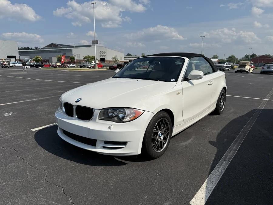 2011 BMW E81/E82/E88 1 Series - Image 4 of 21