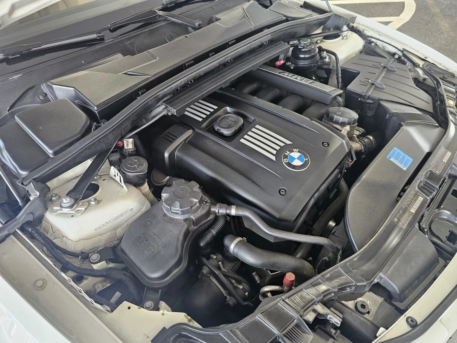 2011 BMW E81/E82/E88 1 Series - Image 21 of 21