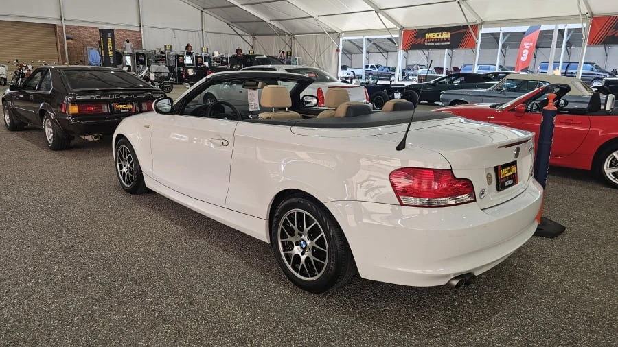 2011 BMW E81/E82/E88 1 Series - Image 3 of 11