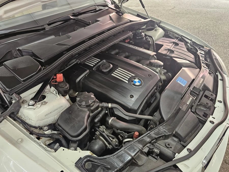 2011 BMW E81/E82/E88 1 Series - Image 11 of 11