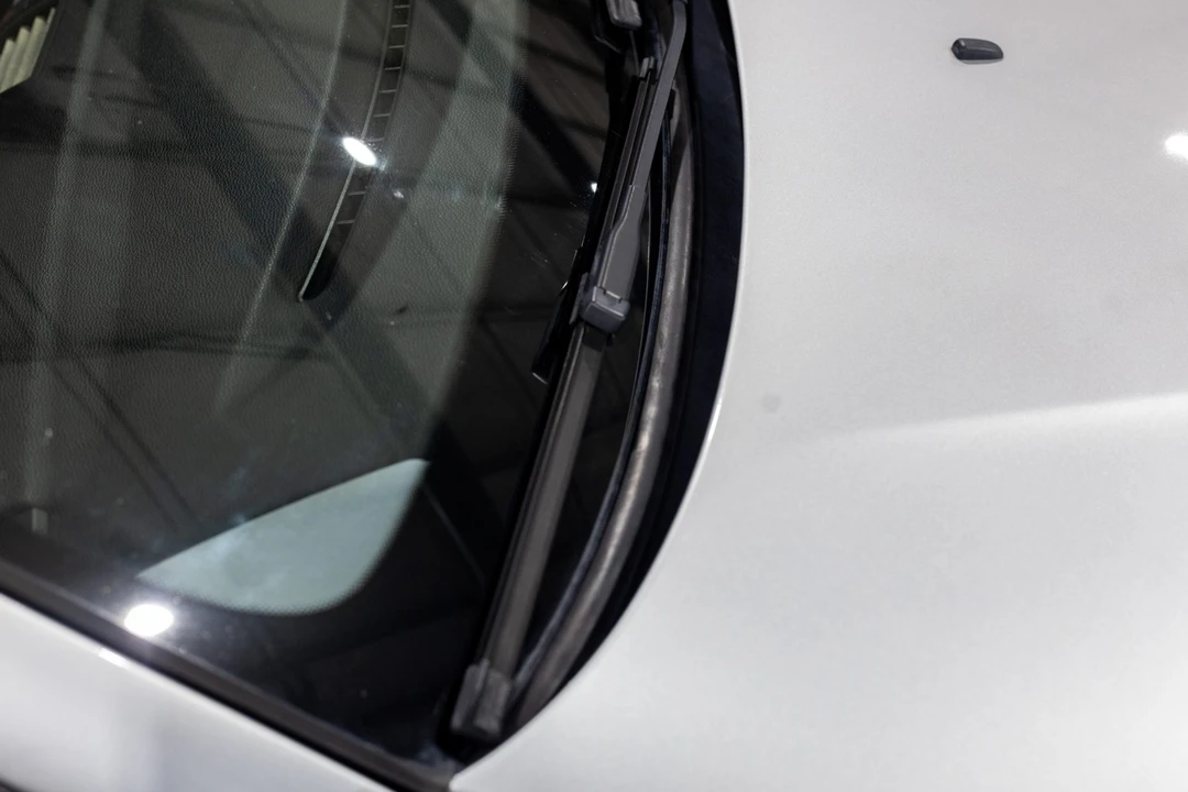 2011 BMW E81/E82/E88 1 Series - Image 24 of 31