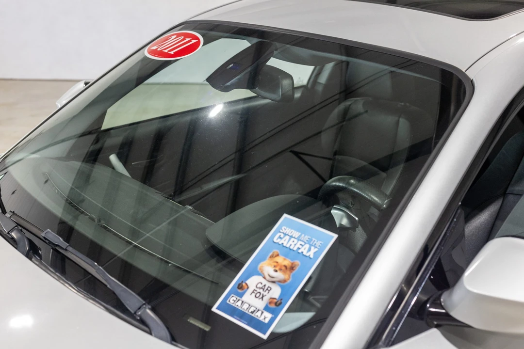 2011 BMW E81/E82/E88 1 Series - Image 25 of 31