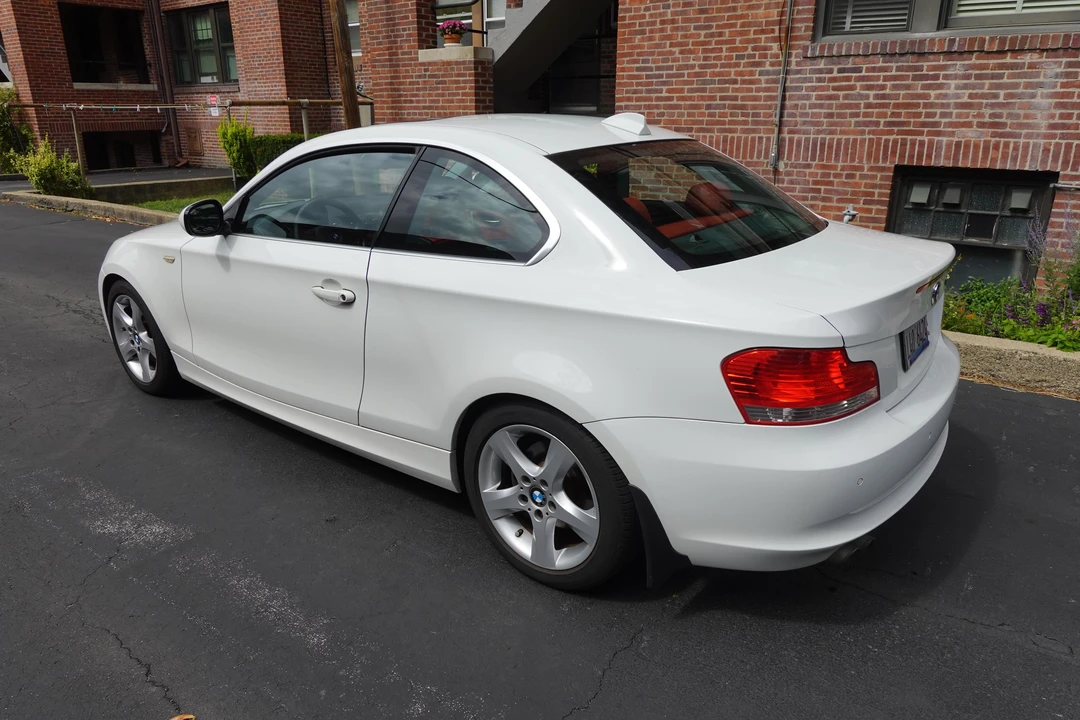 2011 BMW E81/E82/E88 1 Series - Image 9 of 31