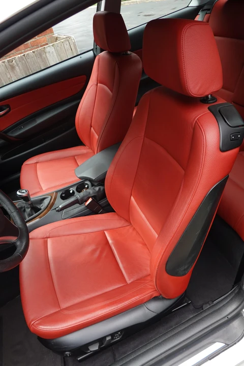 2011 BMW E81/E82/E88 1 Series - Image 23 of 31