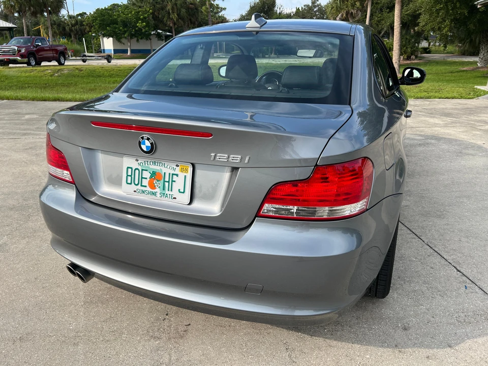 2011 BMW E81/E82/E88 1 Series - Image 16 of 31