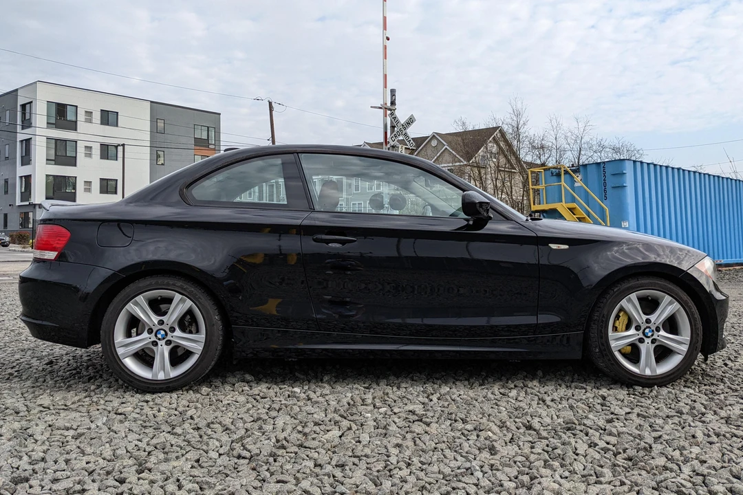 2011 BMW E81/E82/E88 1 Series - Image 3 of 31