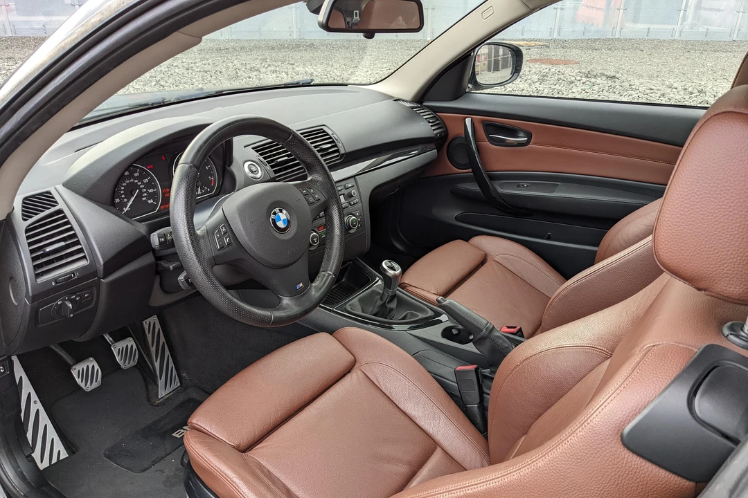 2011 BMW E81/E82/E88 1 Series - Image 30 of 31