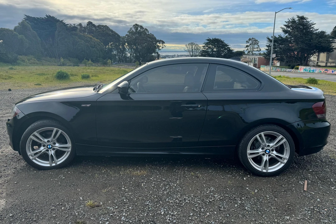 2011 BMW E81/E82/E88 1 Series - Image 3 of 31
