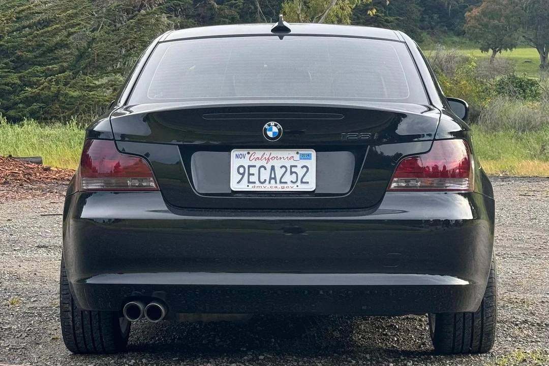 2011 BMW E81/E82/E88 1 Series - Image 5 of 31