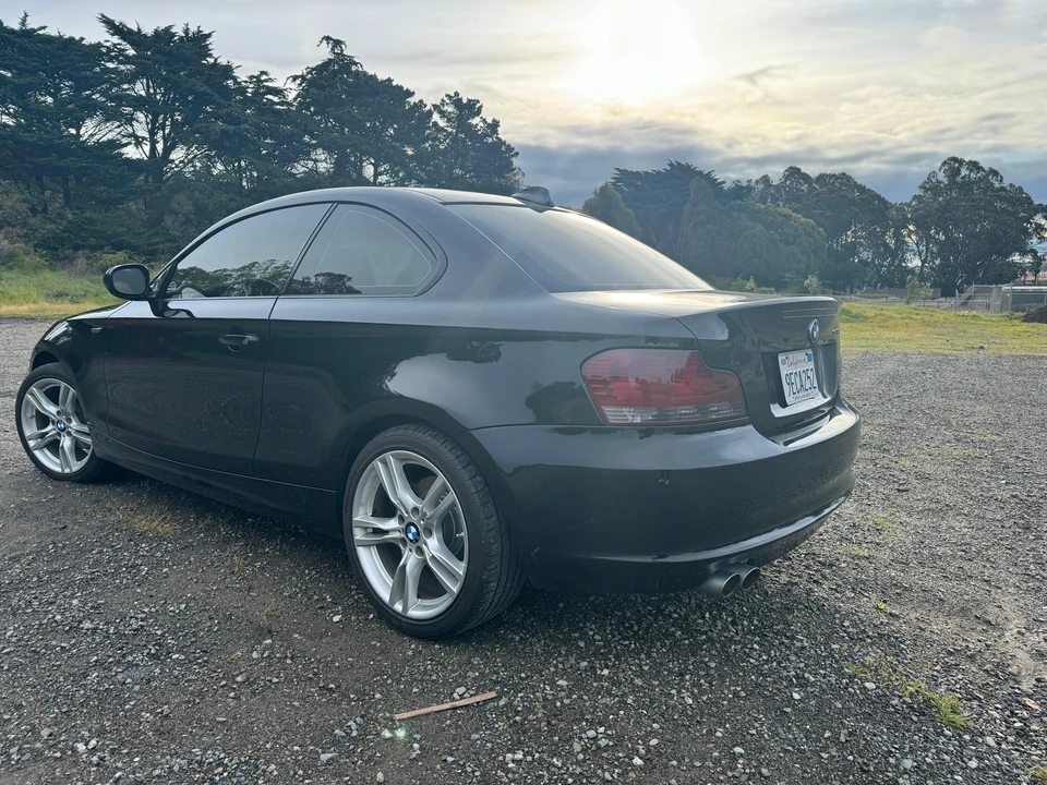 2011 BMW E81/E82/E88 1 Series - Image 16 of 31